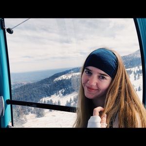 Meet your Posher, Madison